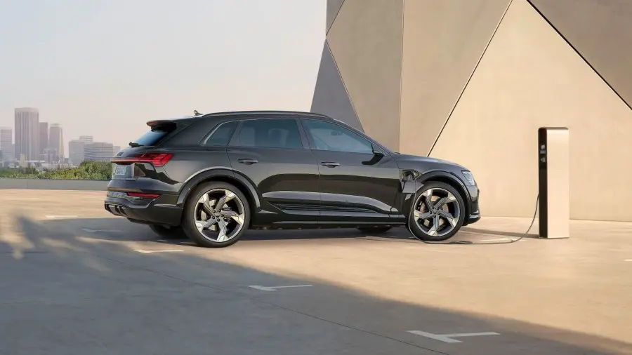 Perché comprare un’auto elettrica? 5 buoni motivi da tenere in considerazione